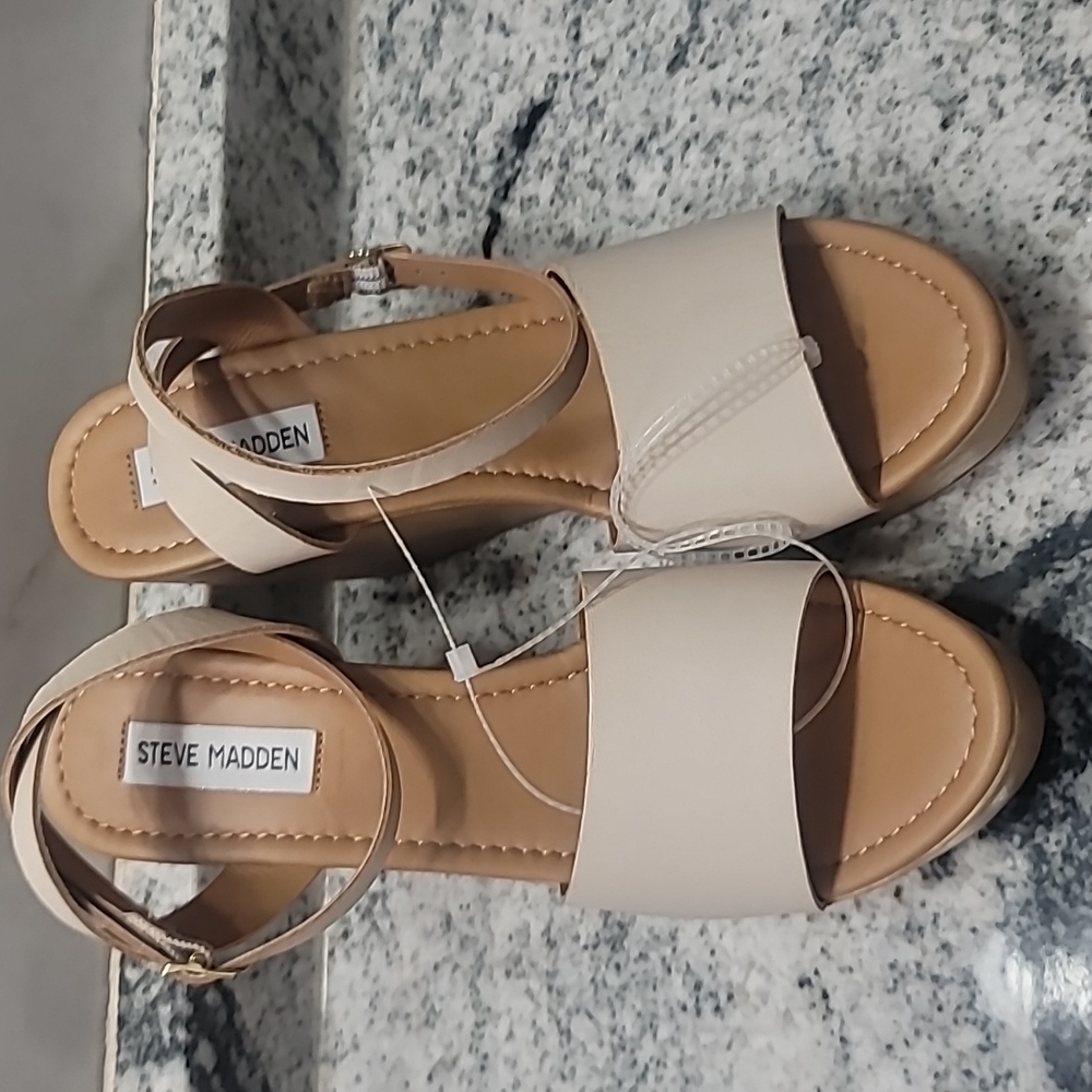 STEVE MADDEN Welsh Wedge Sandal